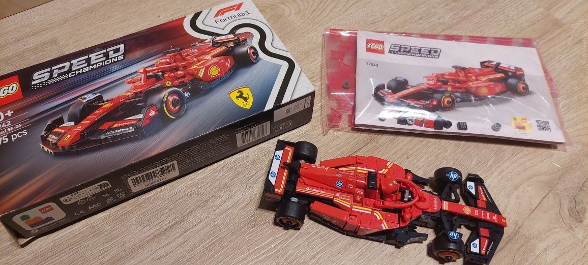 Lego Formula1 77242