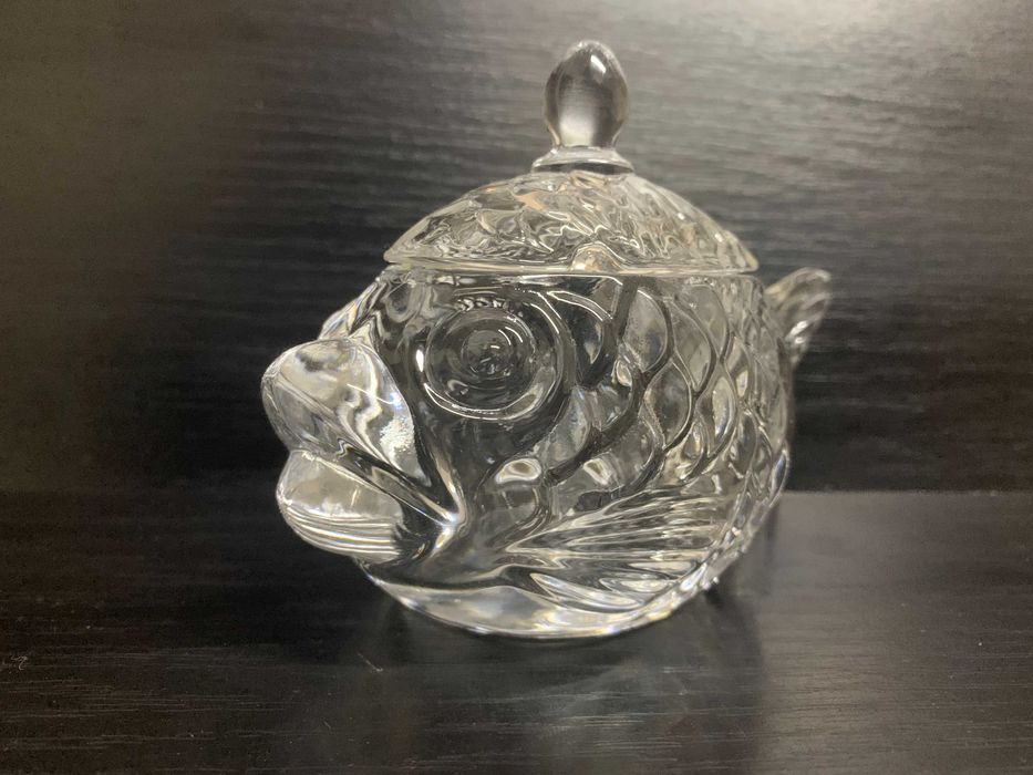 Цукорниця кришталева , сахарница из хрусталя