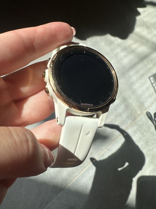 Garmin Fenix 5S plus sapphire