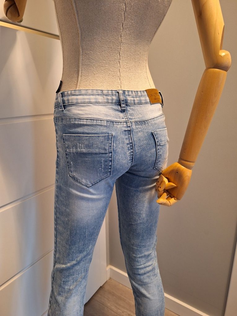 Spodnie jeansowe cropp 34/xs