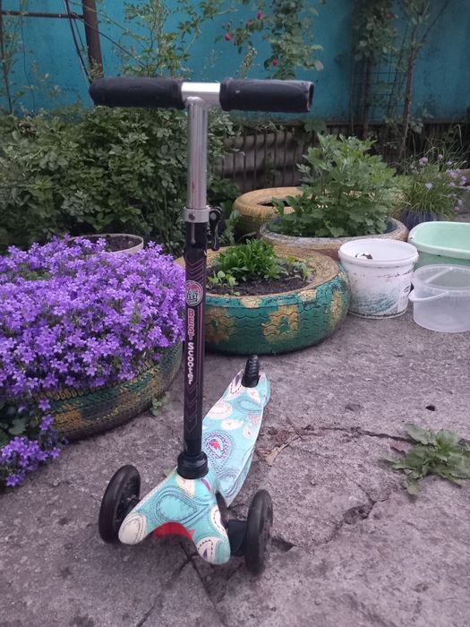 Продам самокат дитячий