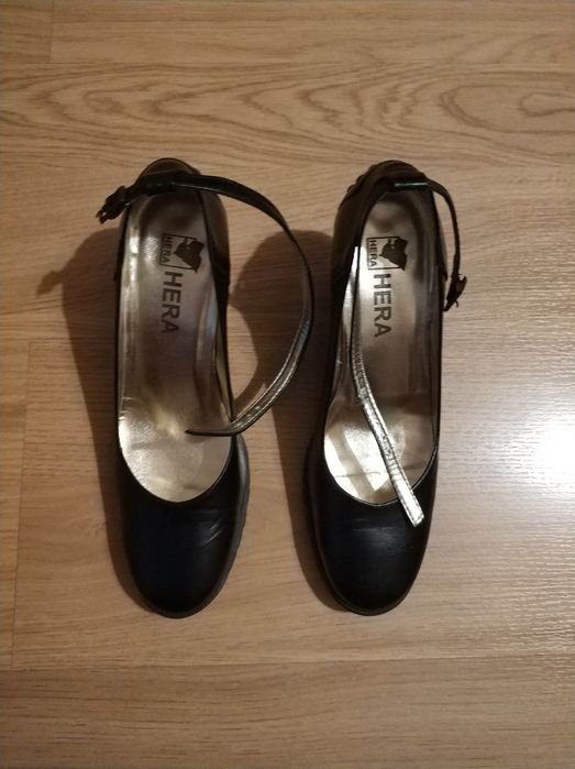 Sapatos Novos Tamanho 35