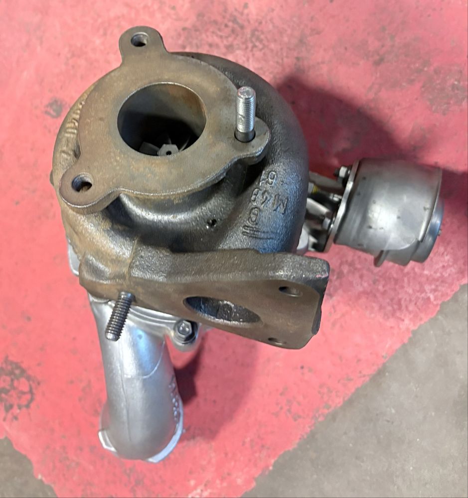 Turbina turbospreżarka  Sprzedam Turbo GARRETT  A/R42 M53 45