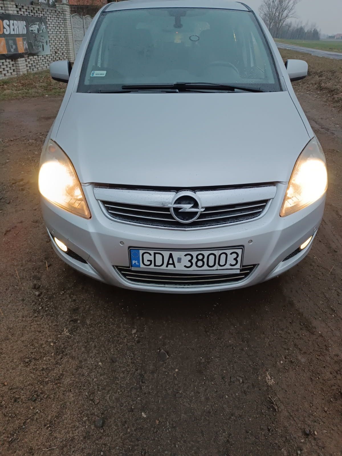 Opel Zafira B lift 2010r 1.7cdti 7 osobowa