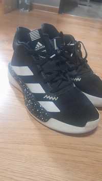 Buty do koszykówki adidas