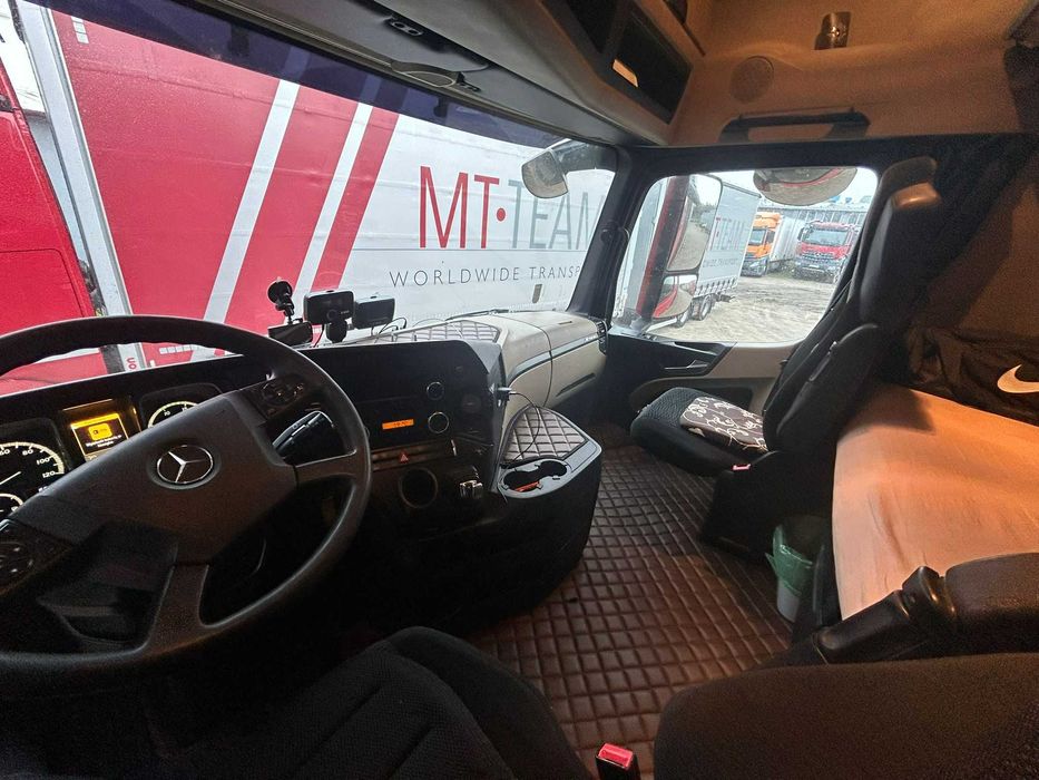 zestaw tandem 120m3 przejazdowy Mercedes Actros 2545 2 X 7,7 m STAN bd