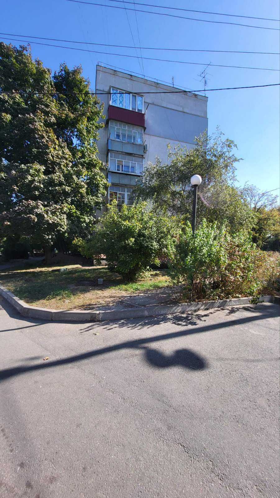3- х ком. квартира Чугуев,  Авиатор