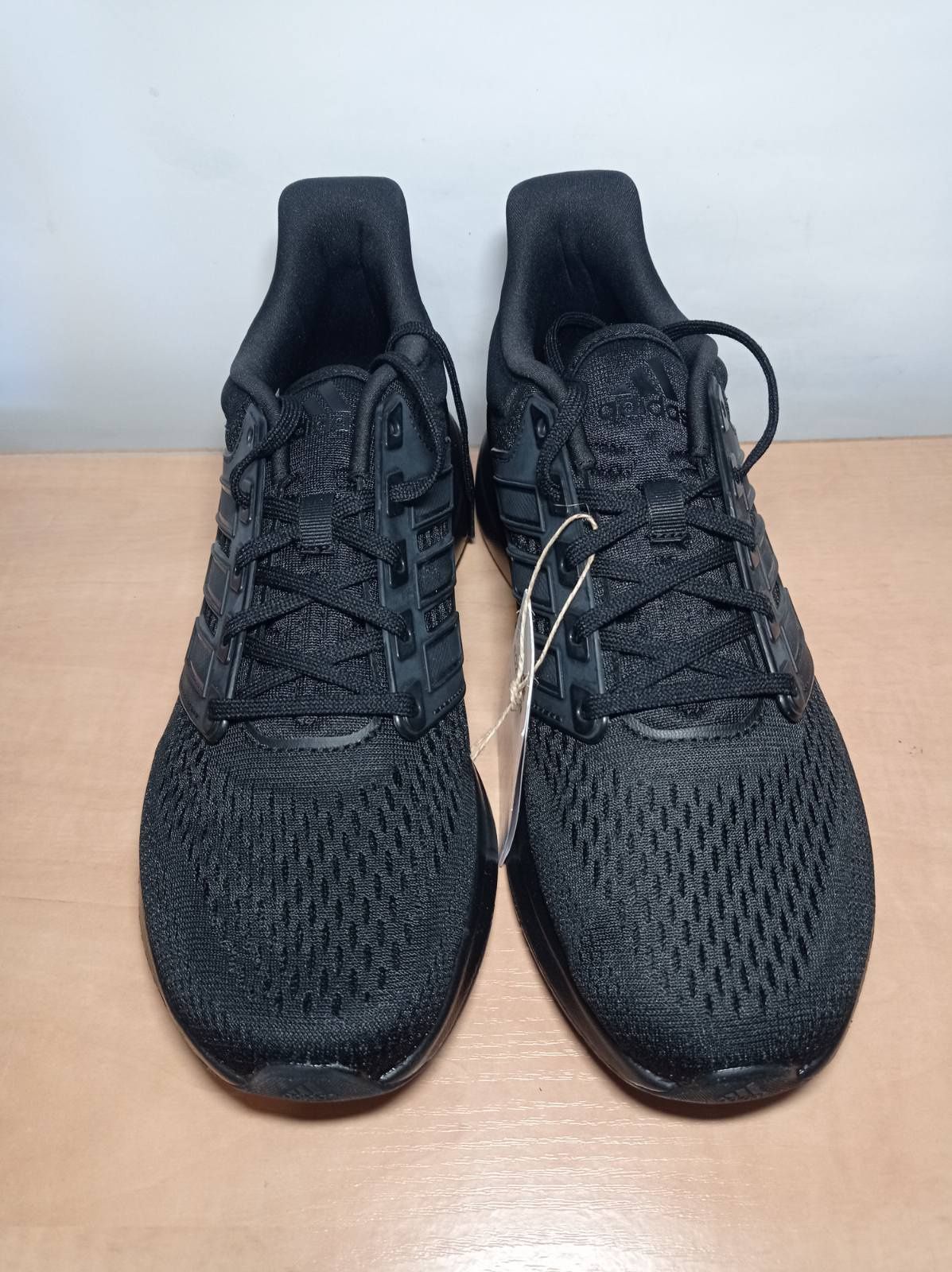 Кросівки Adidas 42,5р