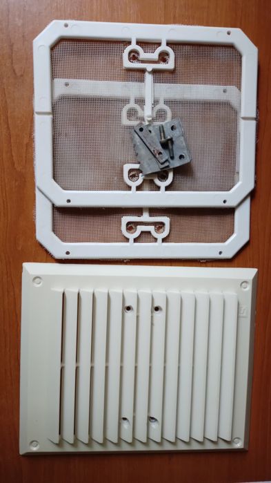 Решітка для витяжки