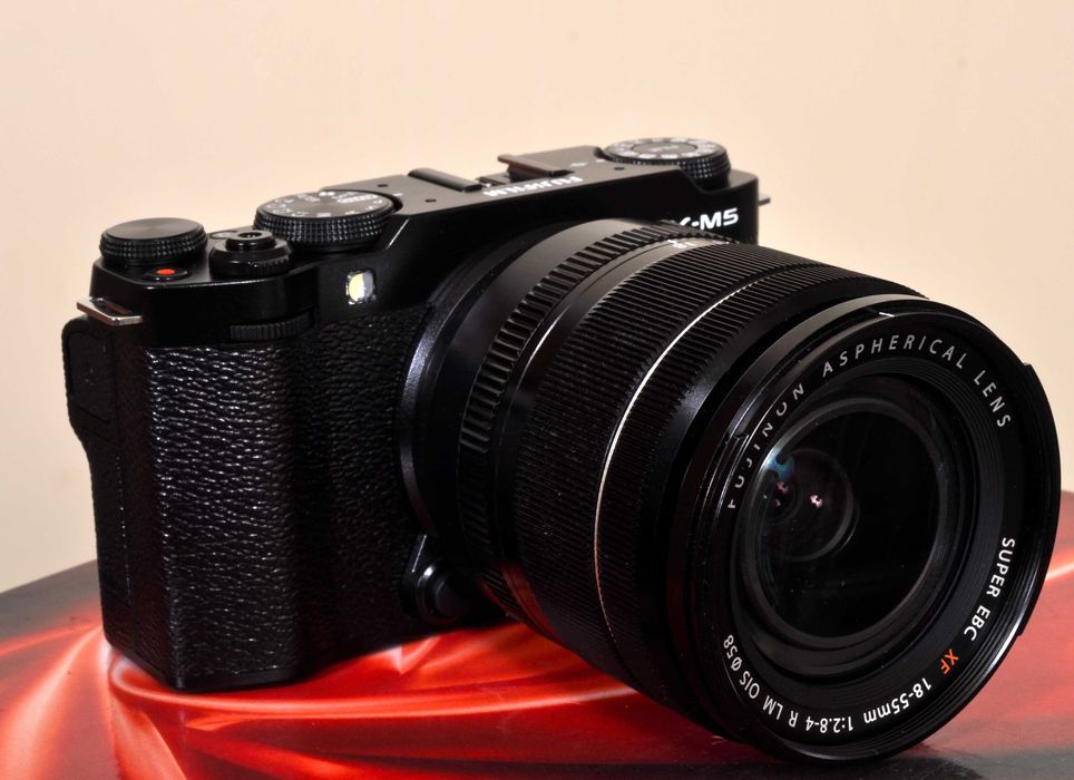 Fuji X-M5 Nova + Fuji XF 18x55 OIS, garantia Fuji Portugal