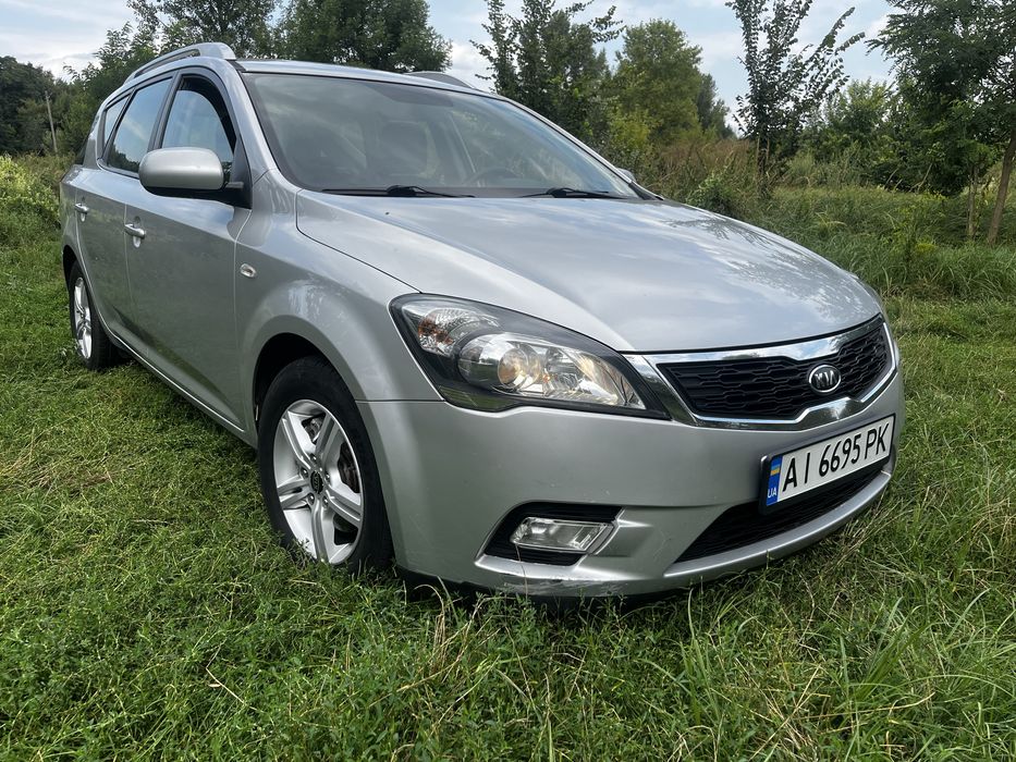 Продам автомобіль КІА сід