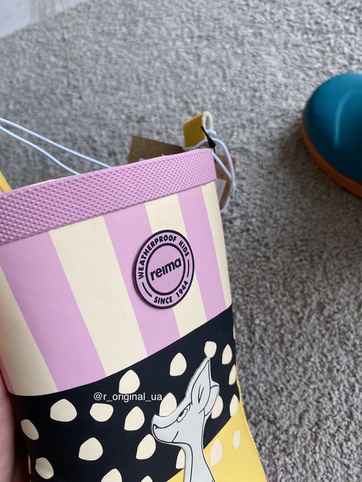 Яскраві гумові чобітки від Reima для дівчинки р. 28