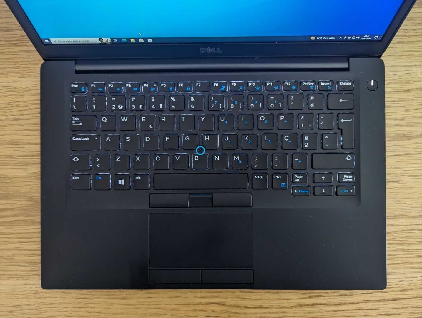 Portátil Dell Latitude 7480 (i7-7600U,  2.80GHz, 16GB RAM, 256GB SSD)