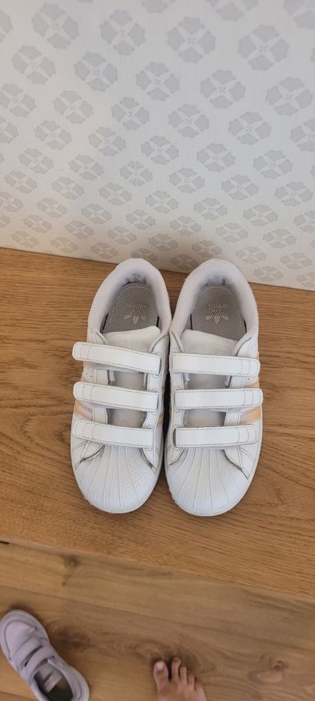 Adidas superstar białe r 35