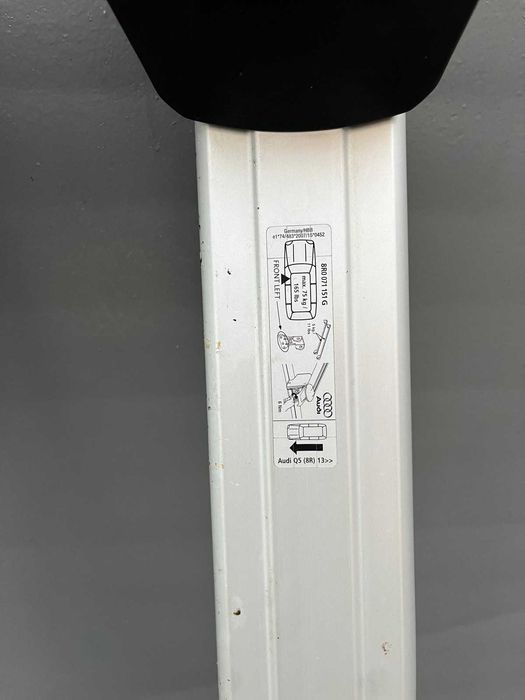 Крило переднє  ліве audi q5 8r