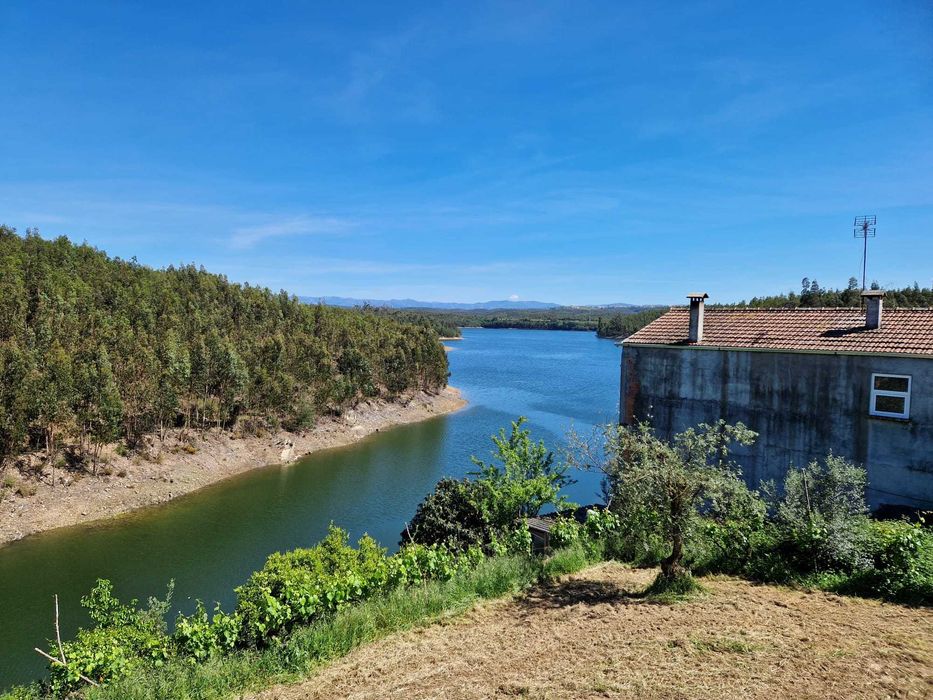 Terreno (2 lotes 500 m² cada) na Barragem da Aguieira a 50 m da água