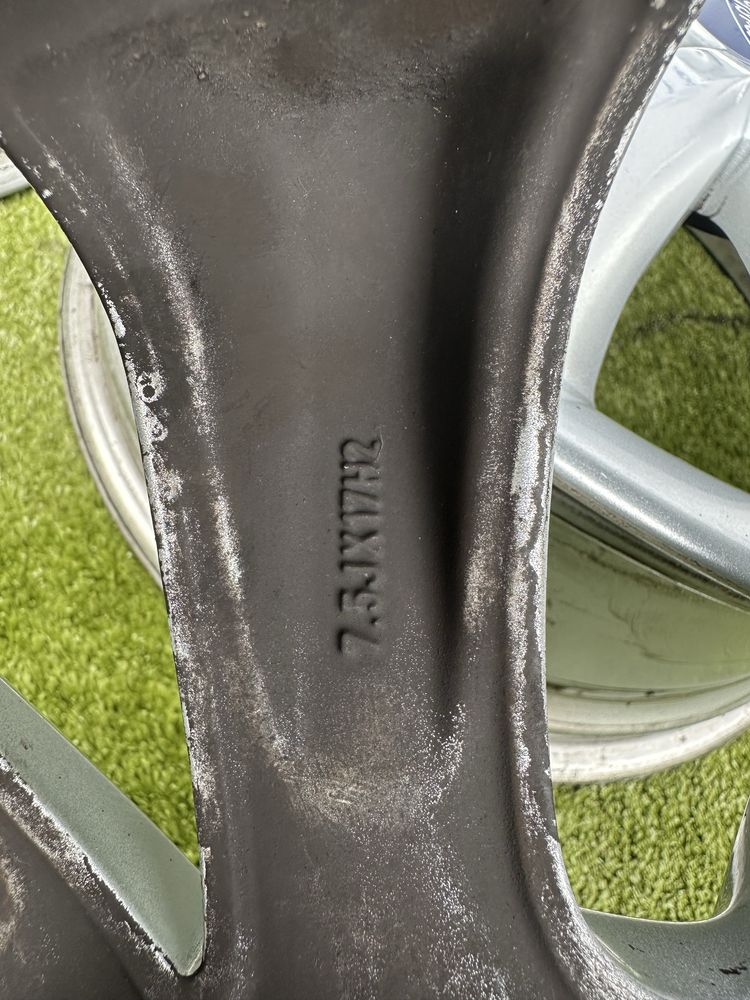 Диски 5/108 R17 7,5J ET52.5 ЦО63.4 Оригінал