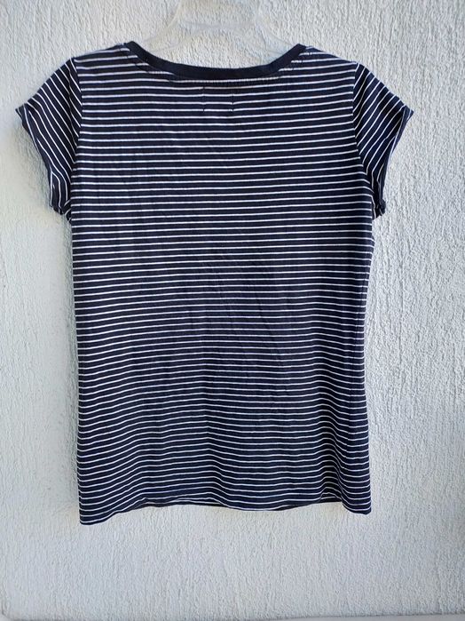 Koszulka, t-shirt, RESERVED czarny w paseczki– Rozmiar L InPost