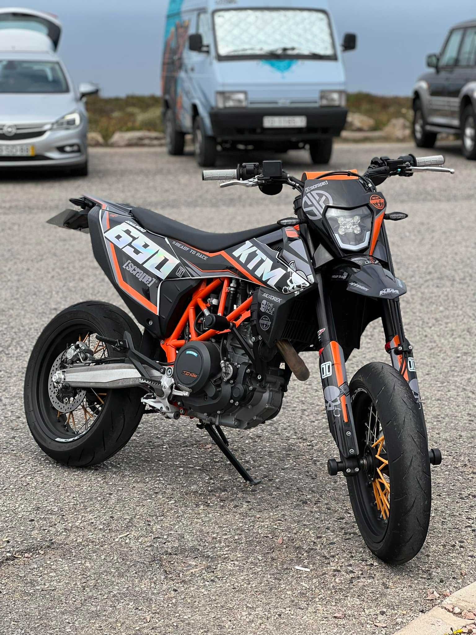 KITS GRAFICOS AUTOCOLANTES  KTM 690 SMCR QUALQUER ANO AO TEU GOSTO