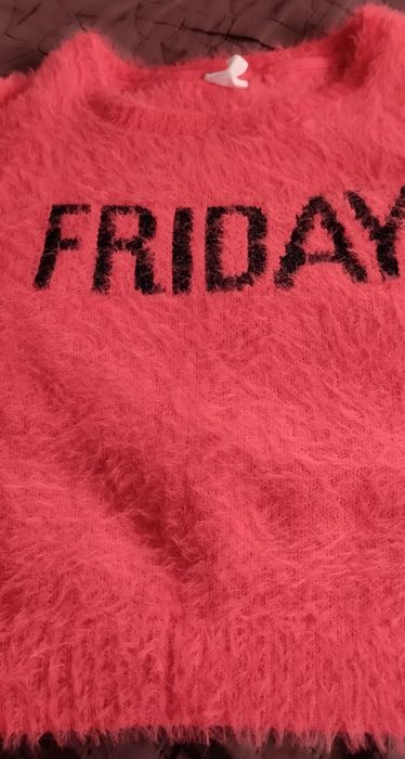 Sweter krótki, włochaty