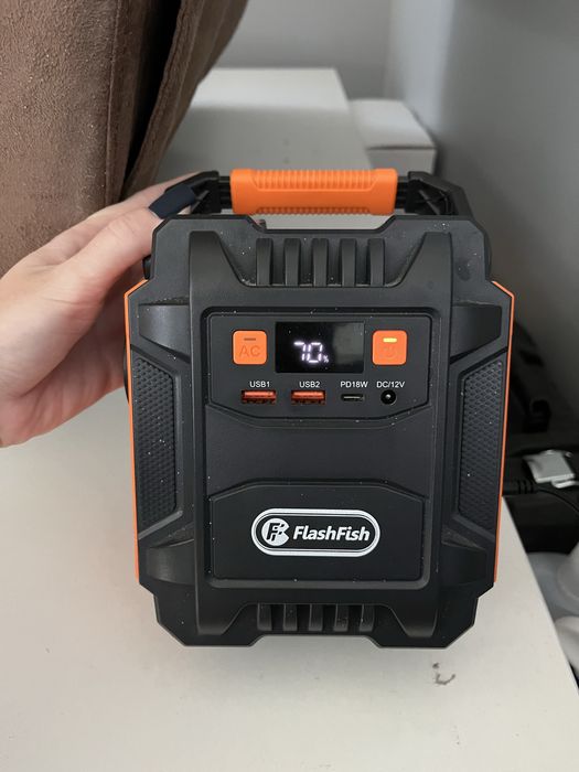 Зарядна станція flashfish A201 200W 172WH