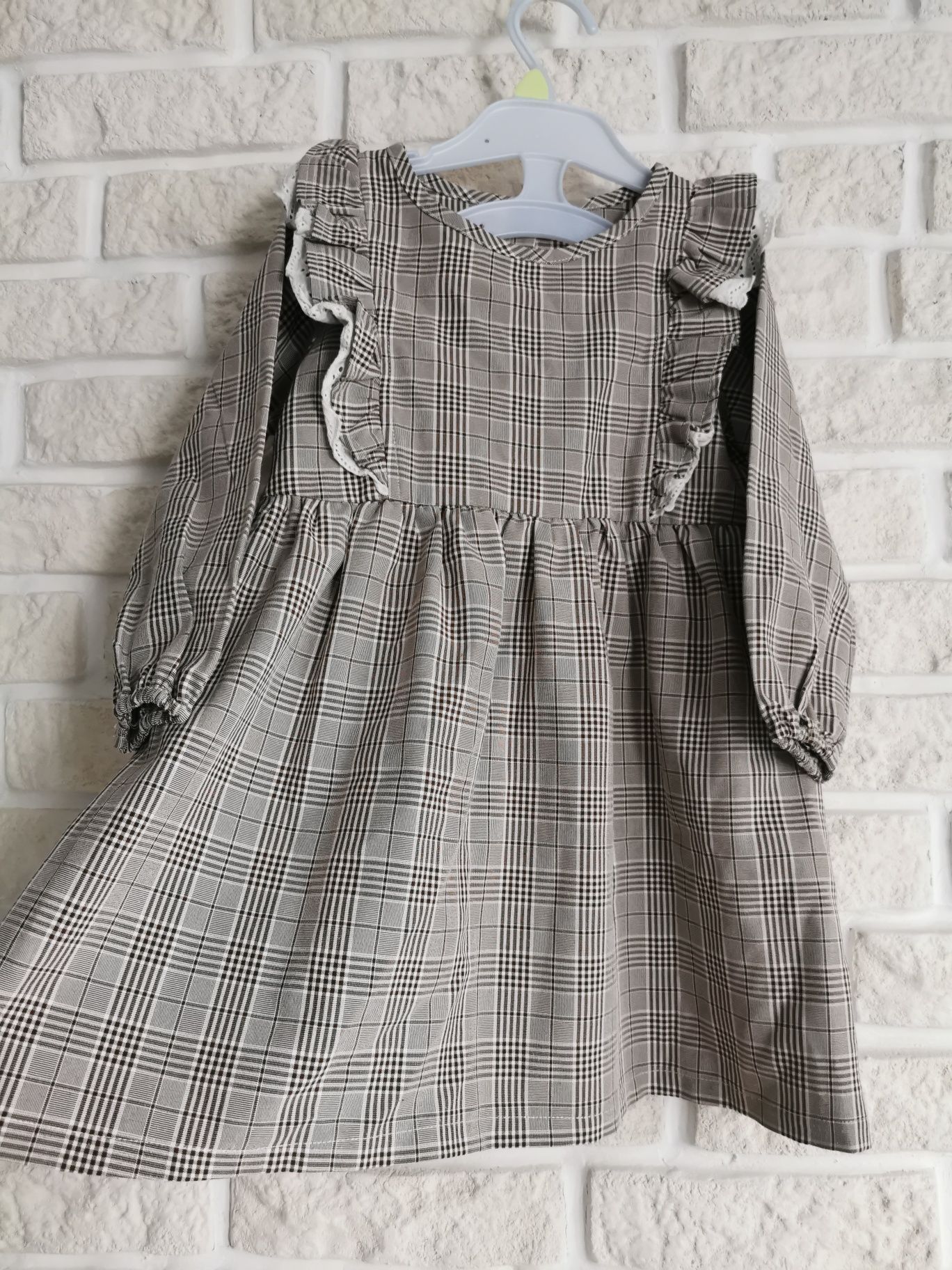 Sukienka w kratkę Shein 100 2-3 lata vintage retro