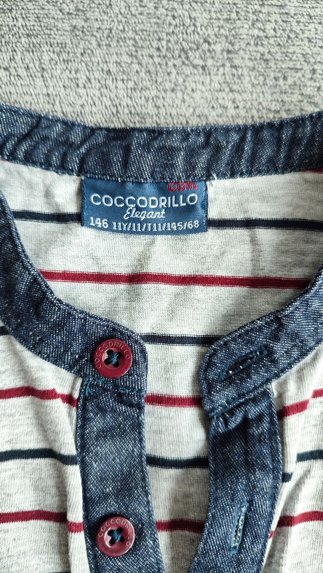 Oddam koszulkę z długim rękawem,"Coccodrillo" r.146