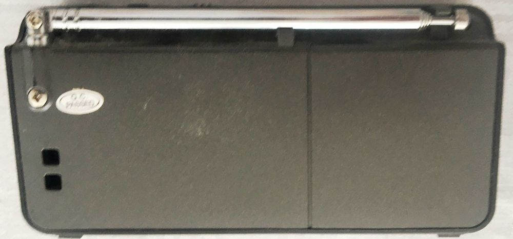 Turystyczne radio cyfrowe DAB+ / UKF - aku / sieć 230 V