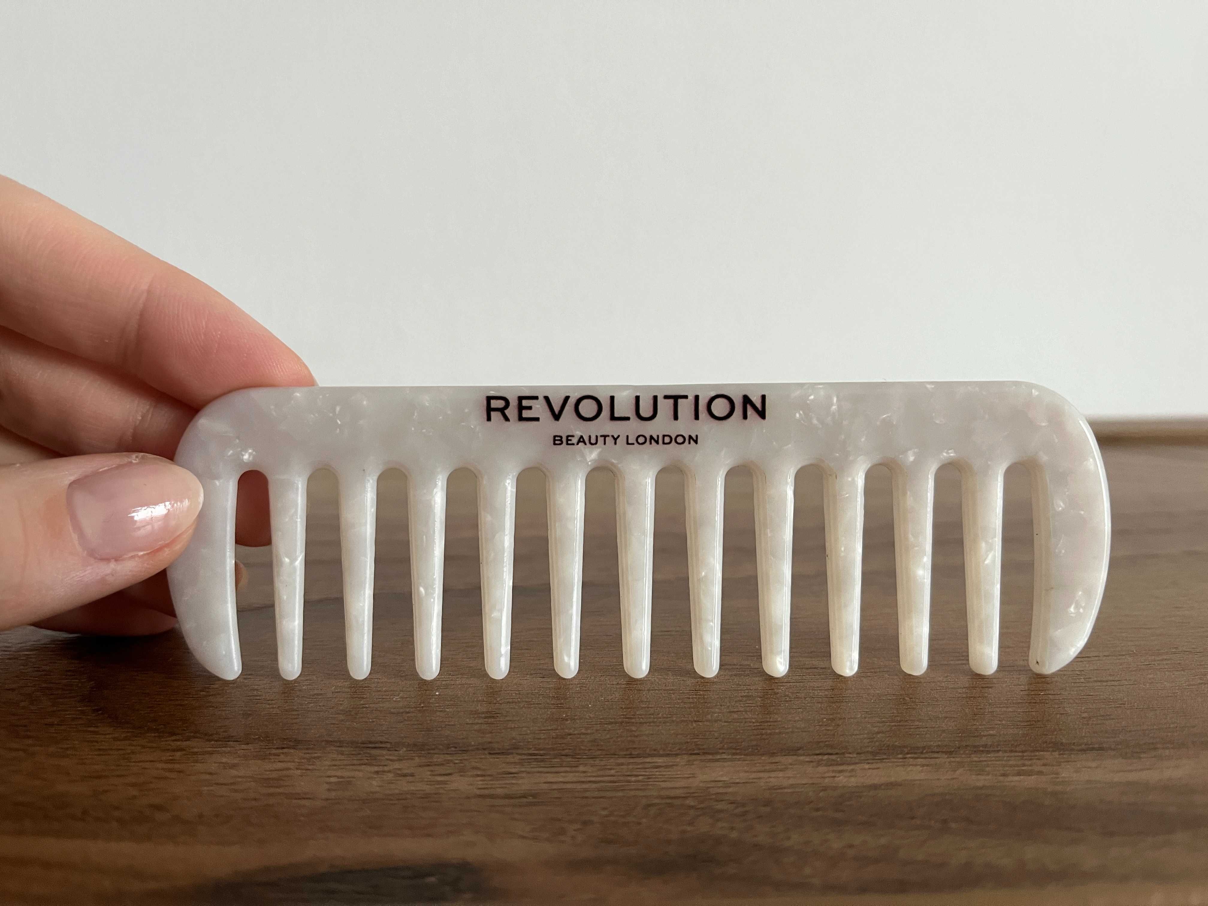 Szerokozębny grzebień do loków i fal - Revolution Wide Tooth Comb