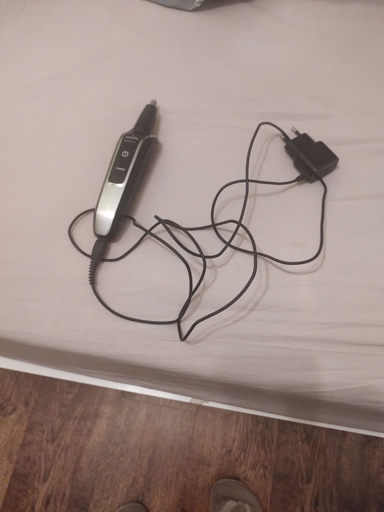 Trimer Philips do nosa