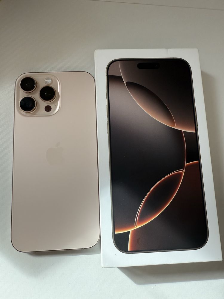 iPhone 16 Pro Max uszkodzony, po zalaniu, w trybie recovery iCloud OFF