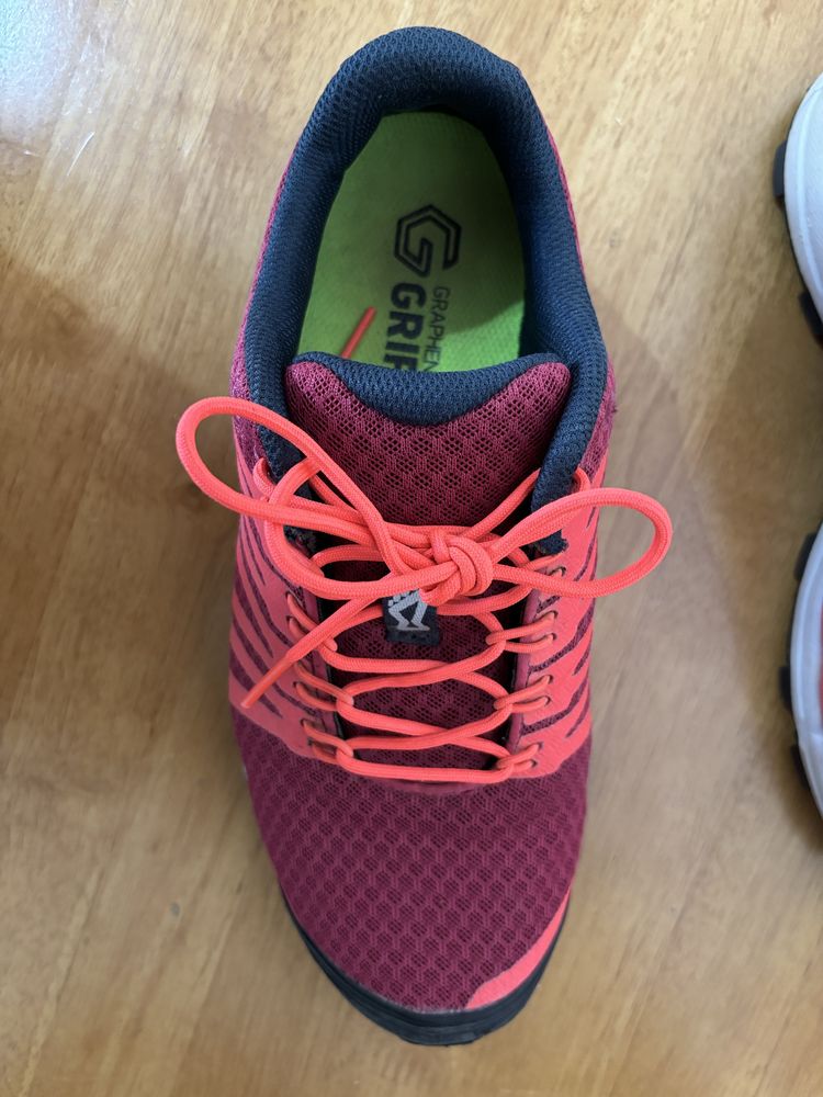 Tenis de Trail Inov  Roclite g 290 v2 woman