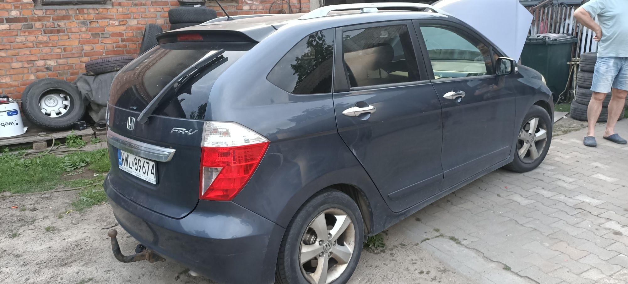Honda FRV uszkodzony silnik