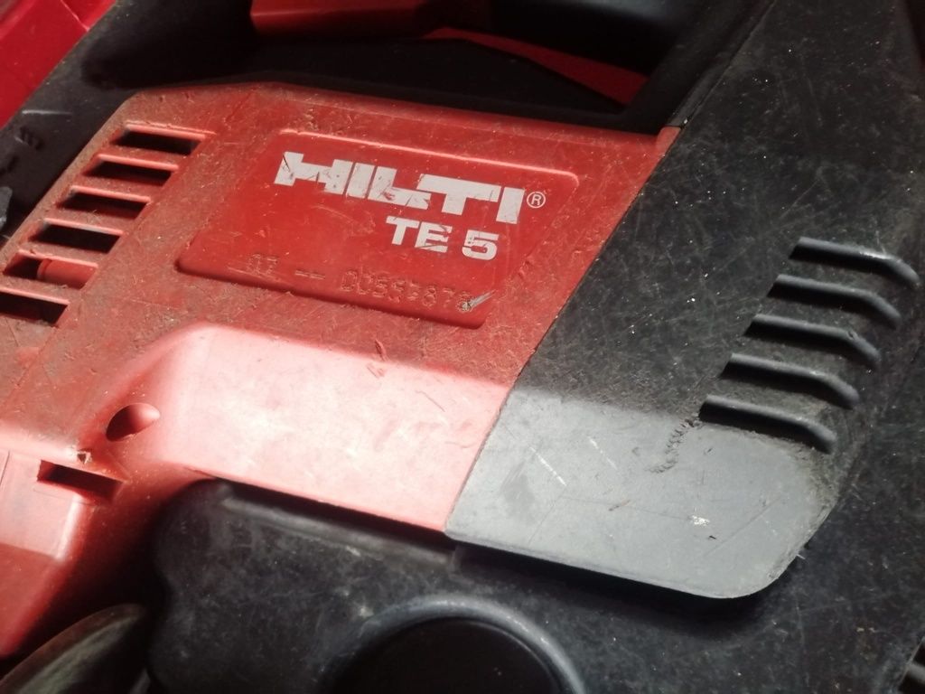 Torna Hilti TE5 com aspirador