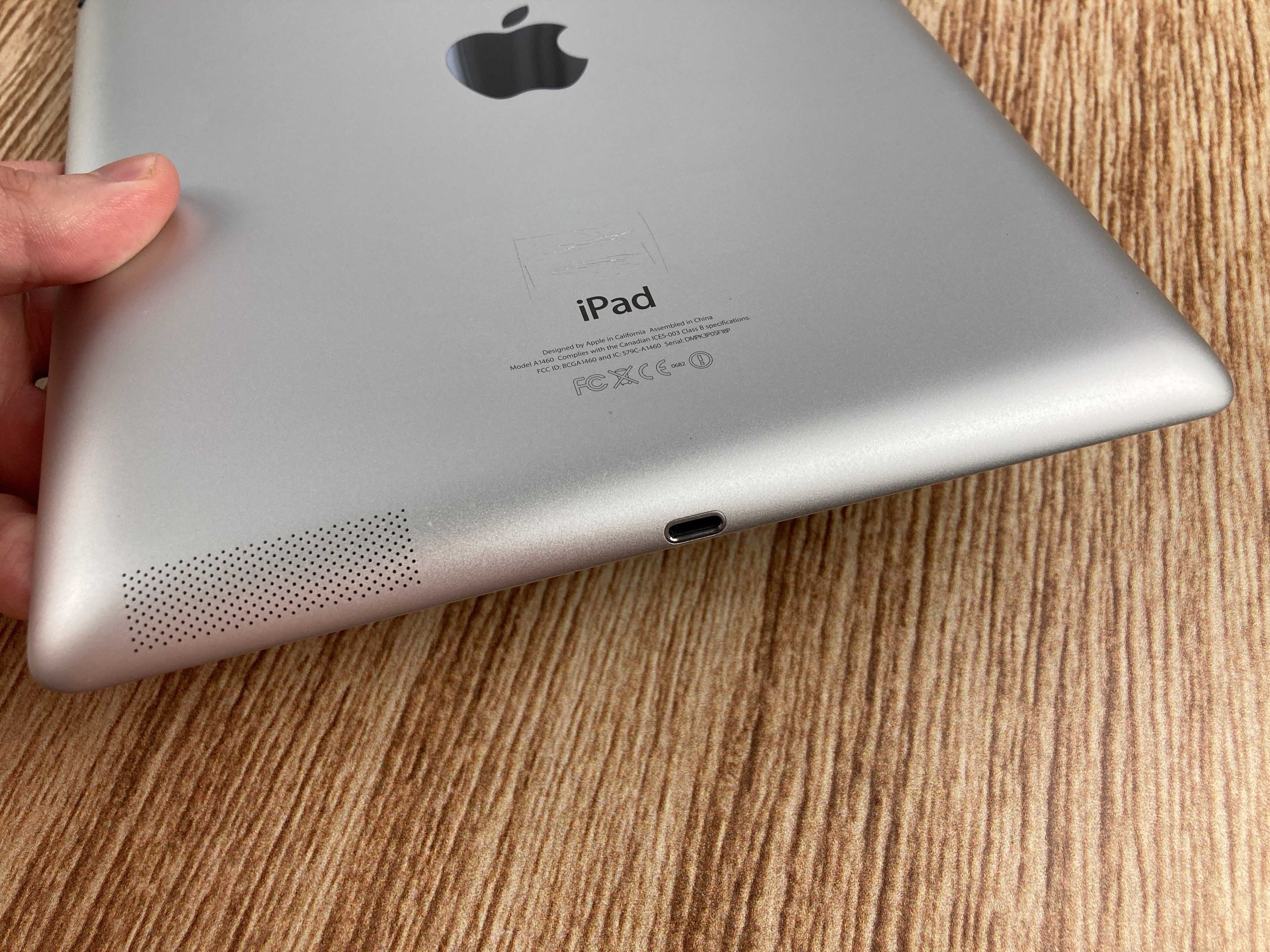 Apple iPad 4th Generation 16GB LTE планшет у кольорі Space Gray