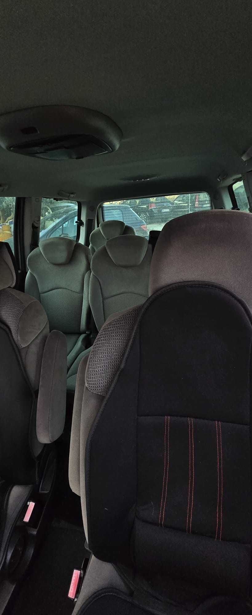 Carrinha 7 lugares  Pegeout 807