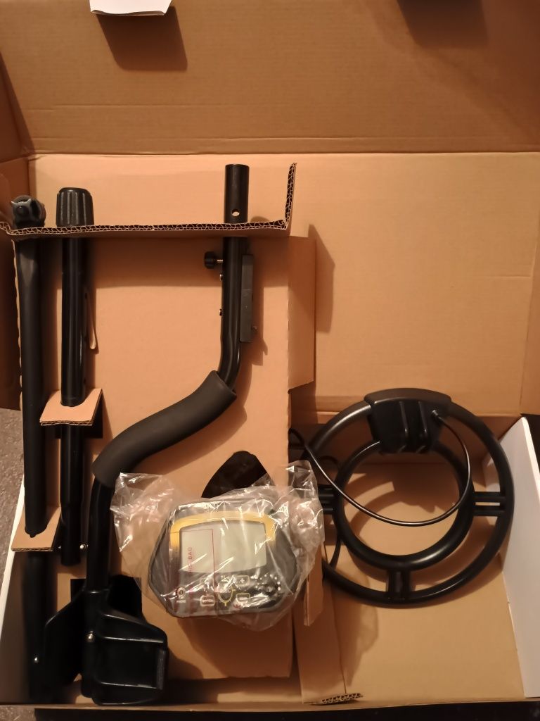 Wykrywacz metali Cobra tector CT 1032 nowy