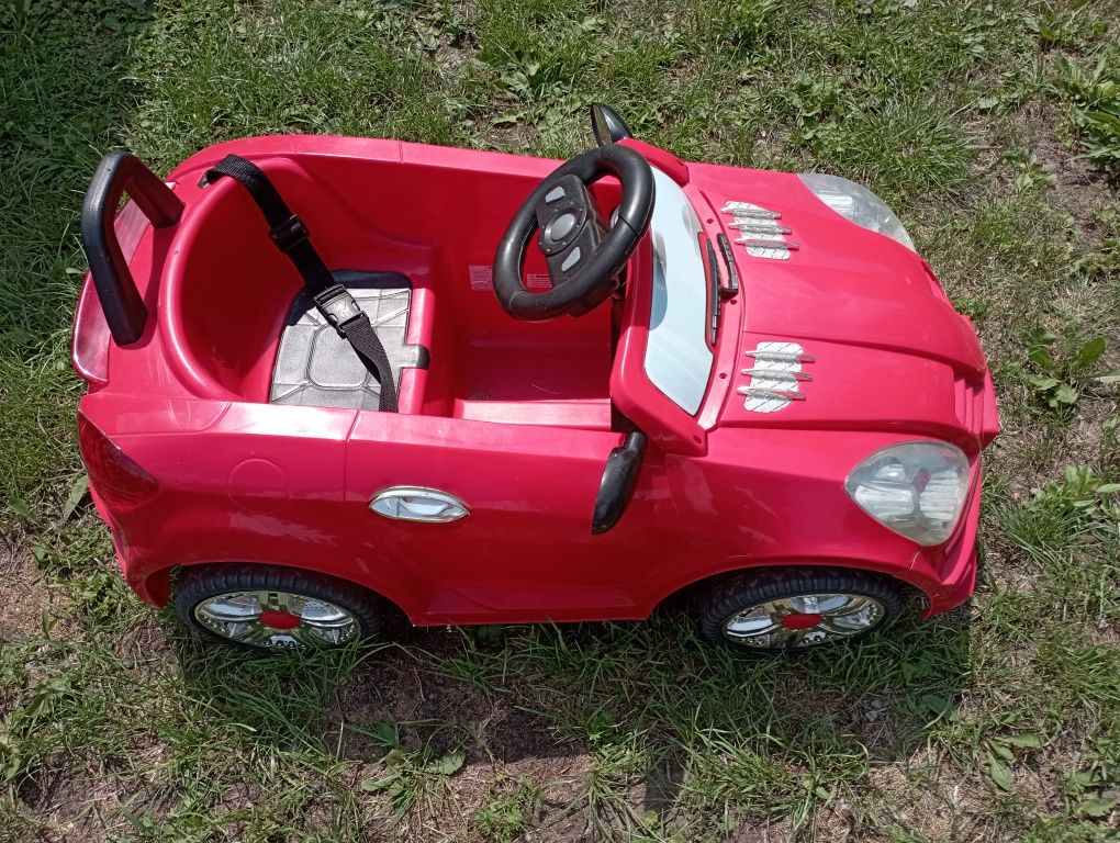 Samochód zabawka autko elektryczne