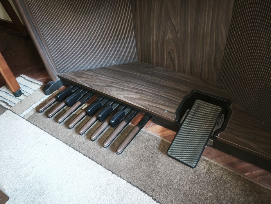 Órgão Elka excelente estado