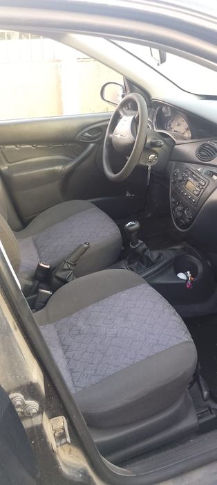 Ford Focus 1.4Sw / 100mil Km