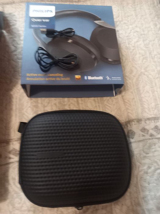 Найшики Філіпч 8000 серії HI-RES AUDIO TAPH 805