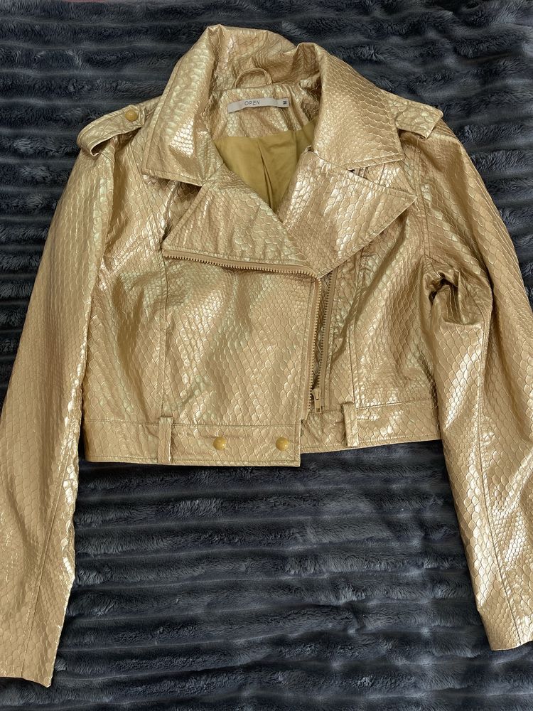 Roupas novas com 1/2 vezes de uso