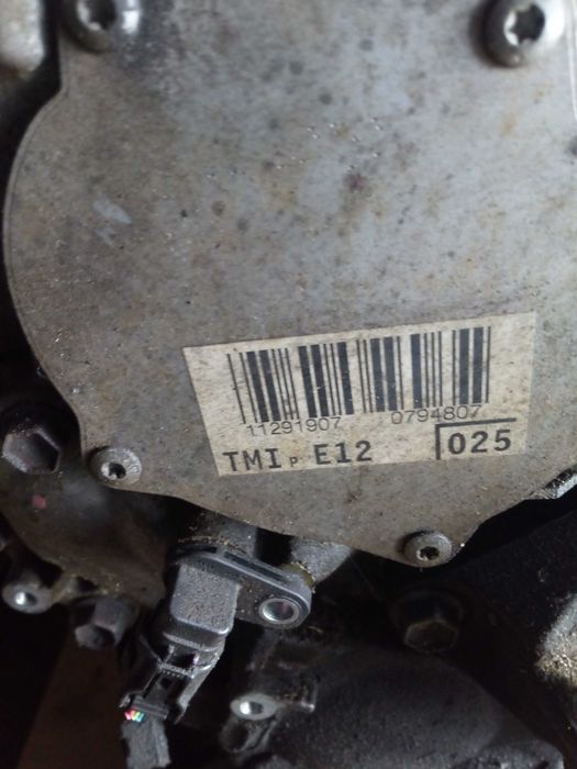 toyota AURIS II 13-18 silnik słupek 1nd 1,4 d-4d 90 km