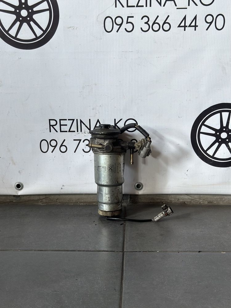 Корпус+підкачка паливного фільра Toyota Hiace 2.4 2.5 TD 1995-2010 р.