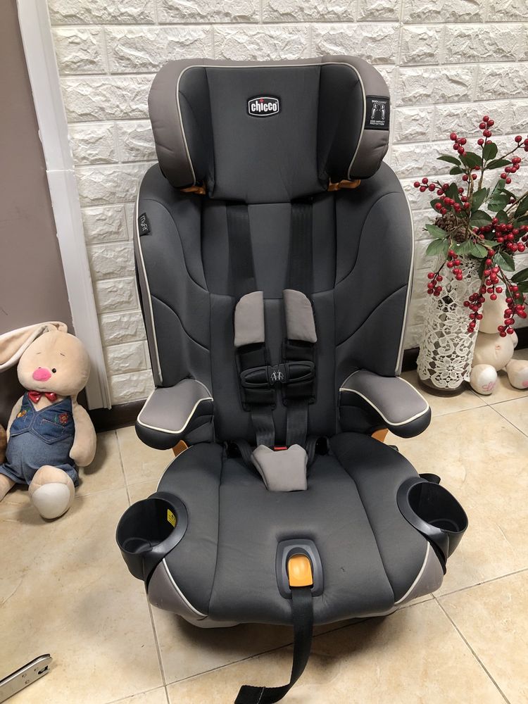 Автокрісло Chicco MyFit Група 1/2/3 (11 - 45 кг) детское автокресло