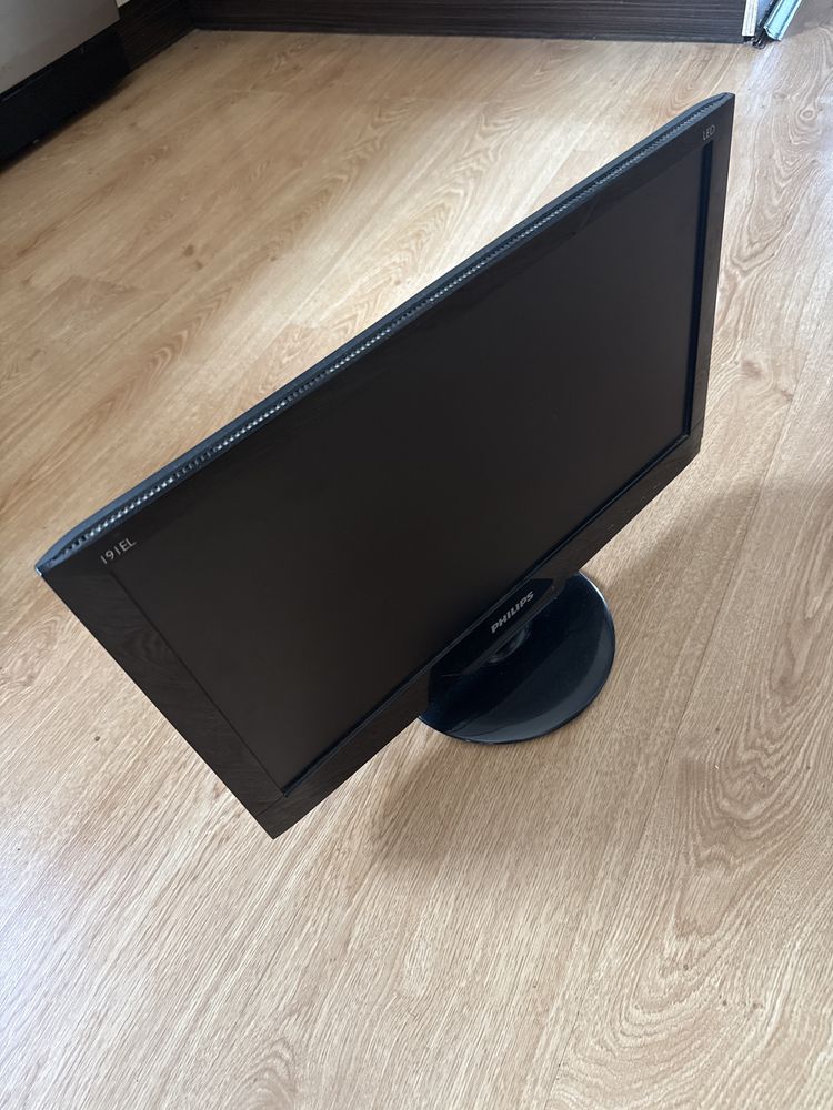 Monitor philips 19 cali Led