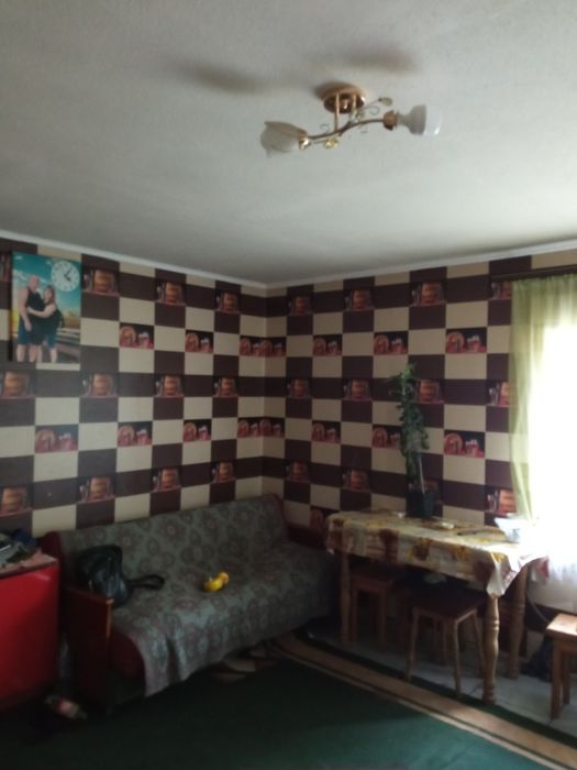 Продам будинок, з велик,учасником,,ціна дог