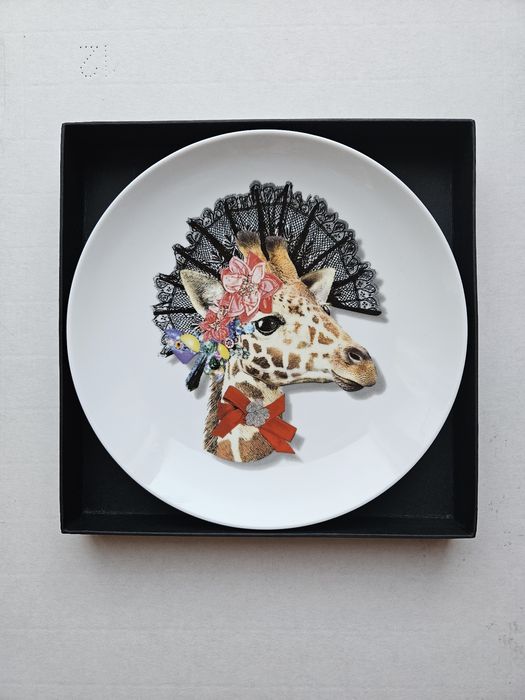 Prato de Sobremesa Dona Girafa da Vista Alegre Novo