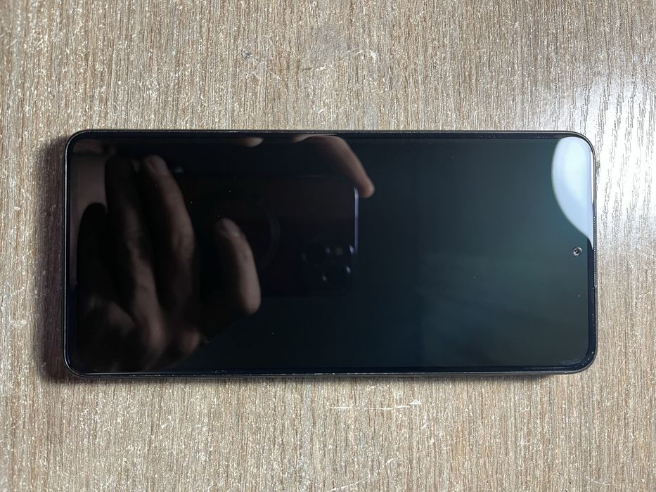 Продам телефон.