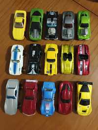 Carrinhos Hotwheels modelos Corvette